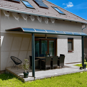 2,5X4,5 m-es 2 lábon álló teraszfedés, pergola